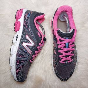 New Balance Womens Black Pink Running Shoes Sneakers Size 6.5
